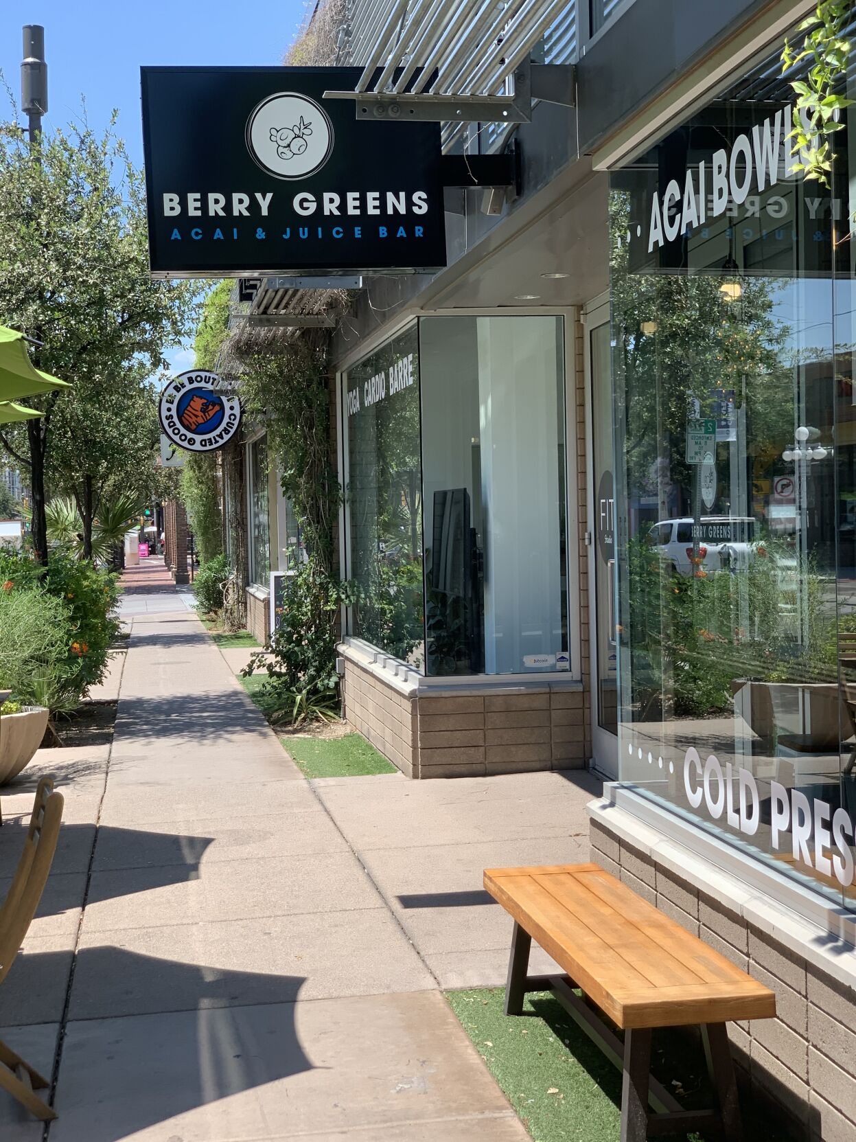 Berry Greens